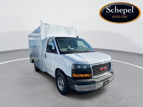 2025 GMC Savana Cutaway 3500 1WT