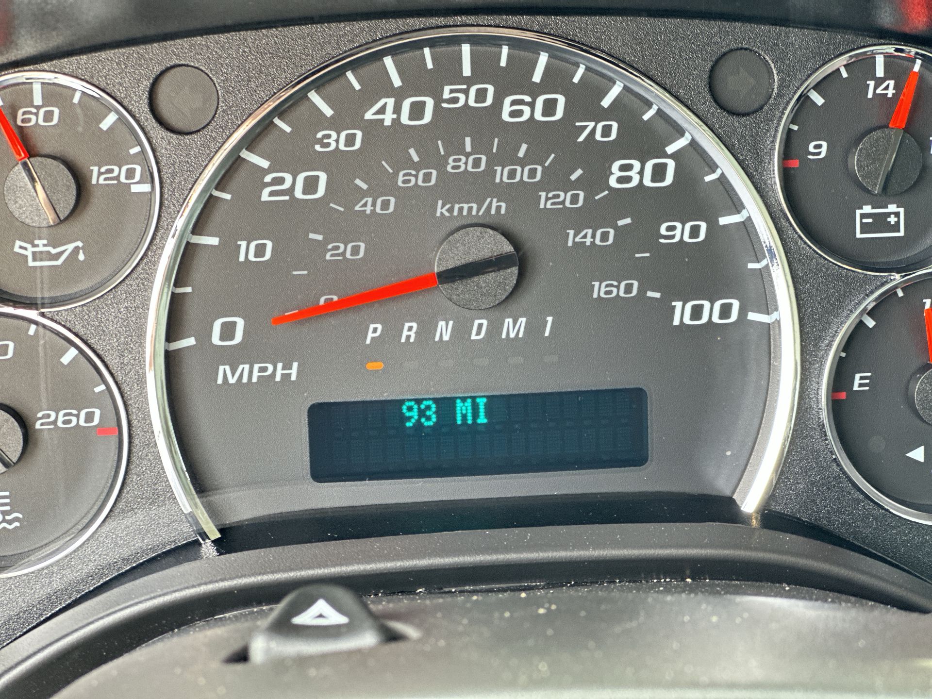 2025 GMC Savana Cutaway 3500 1WT