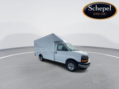 2025 GMC Savana Cutaway 3500 1WT