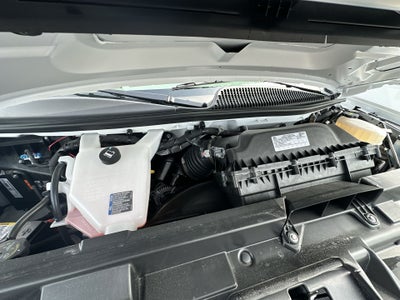 2025 GMC Savana Cutaway 3500 1WT