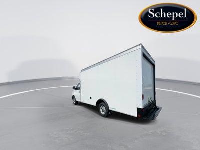 2025 GMC Savana Cutaway 3500 1WT