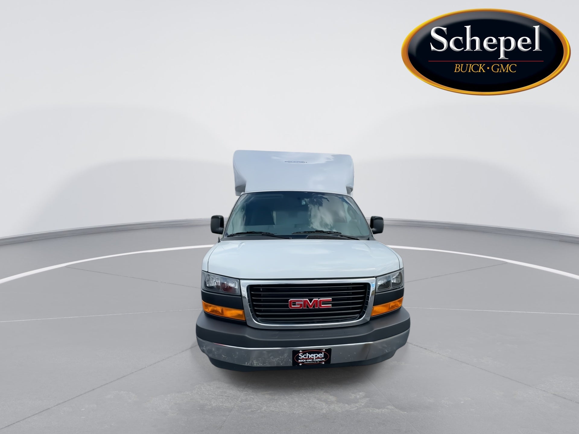 2025 GMC Savana Cutaway 3500 1WT