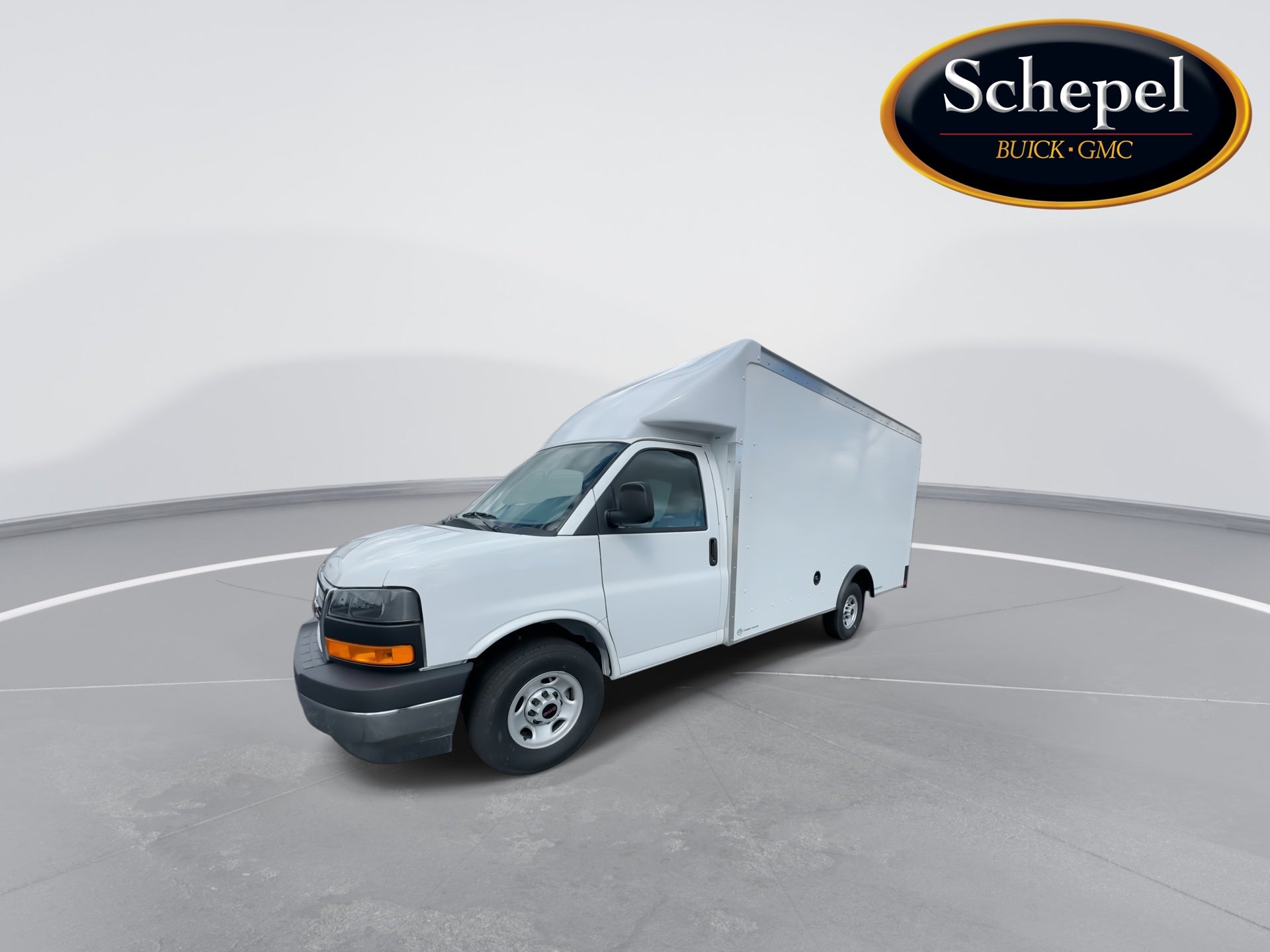 2025 GMC Savana Cutaway 3500 1WT