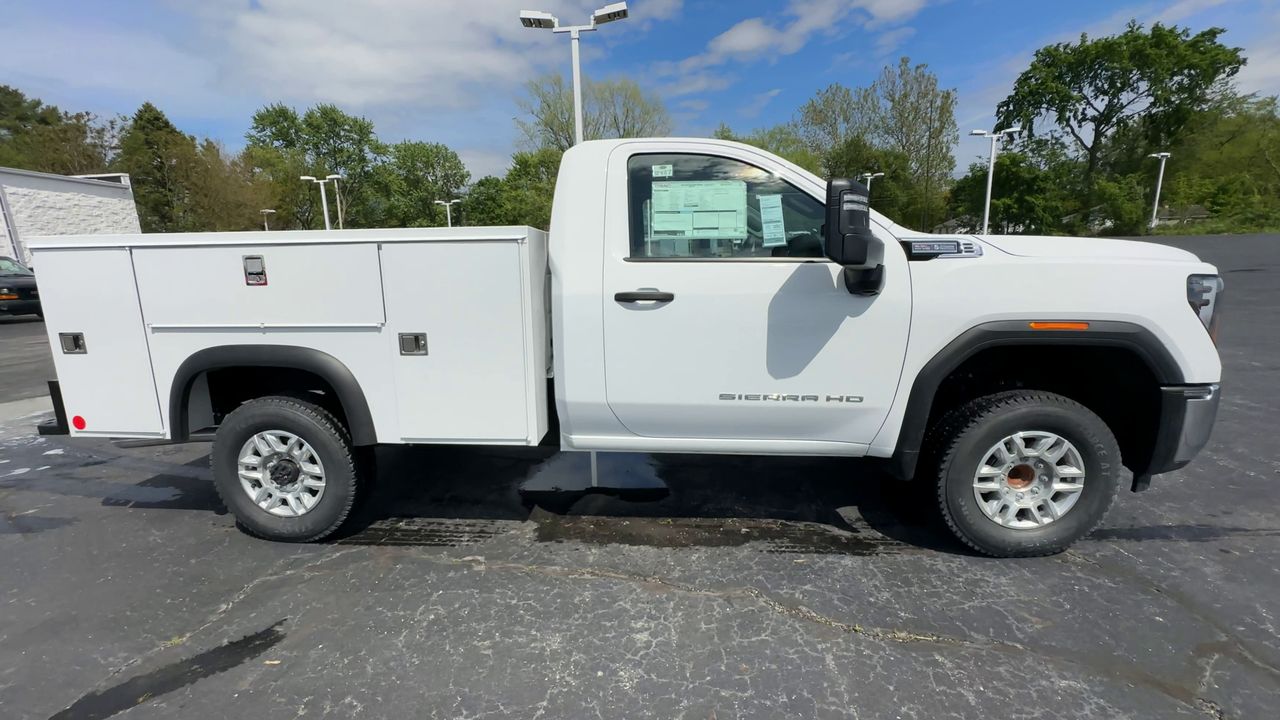 2025 GMC Sierra 2500 HD Pro