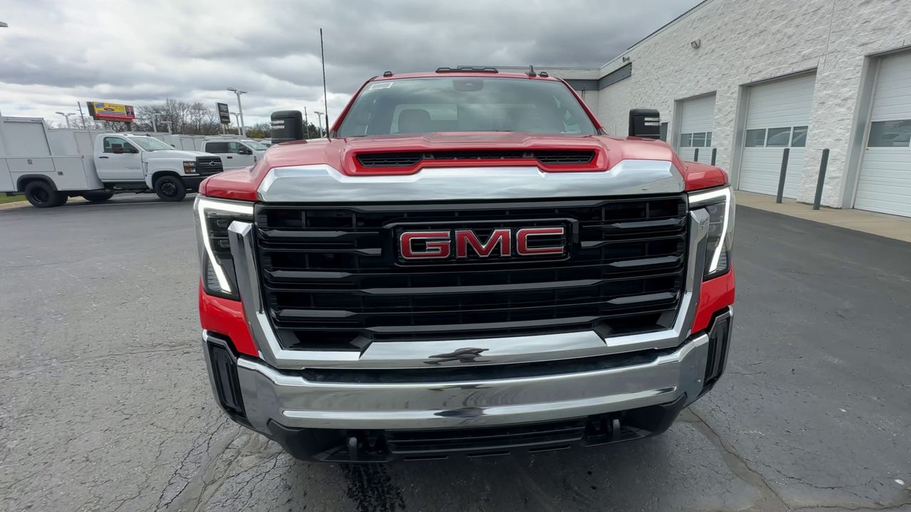 2025 GMC Sierra 2500 HD Pro