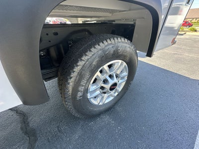 2025 GMC Sierra 2500 HD Pro