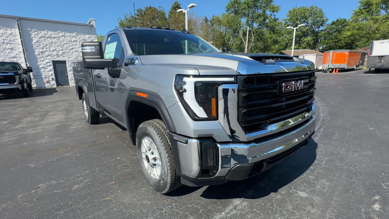2025 GMC Sierra 2500 HD Pro