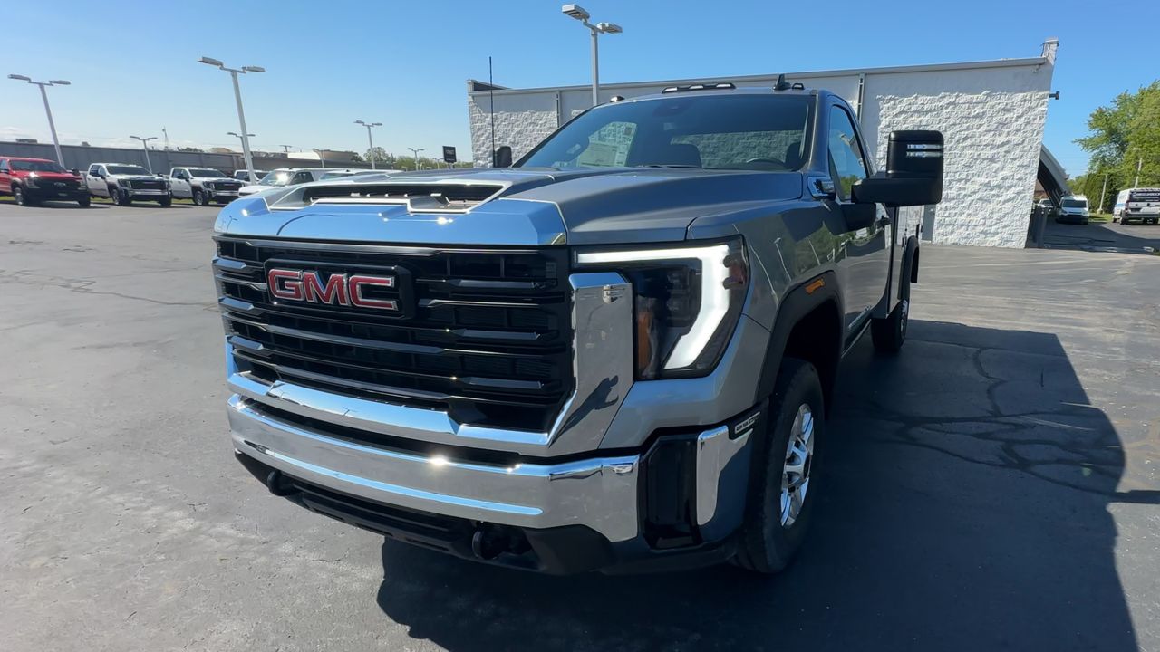 2025 GMC Sierra 2500 HD Pro