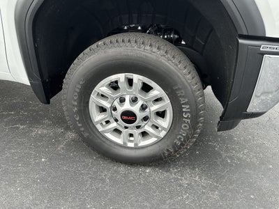 2025 GMC Sierra 2500 HD Pro