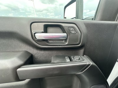 2025 GMC Sierra 2500 HD Pro