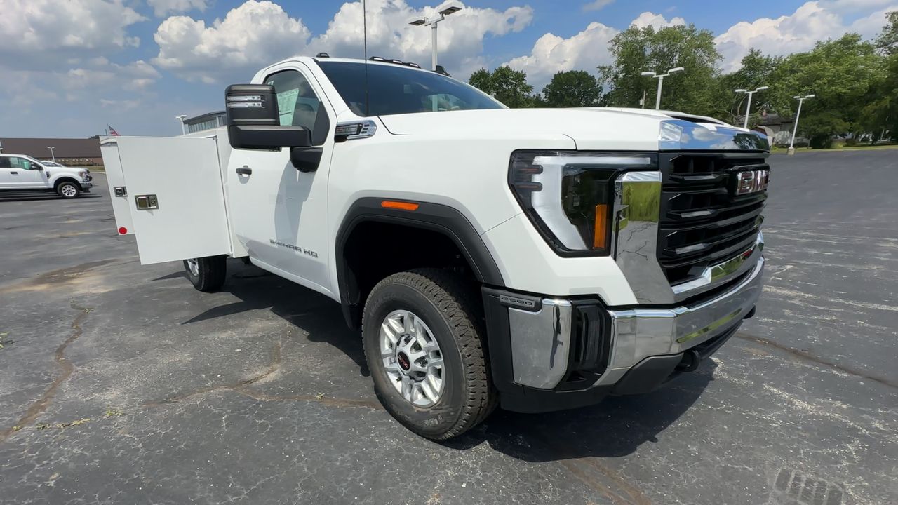 2025 GMC Sierra 2500 HD Pro