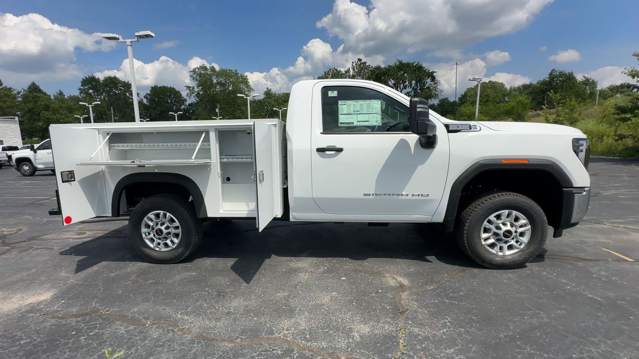 2025 GMC Sierra 2500 HD Pro