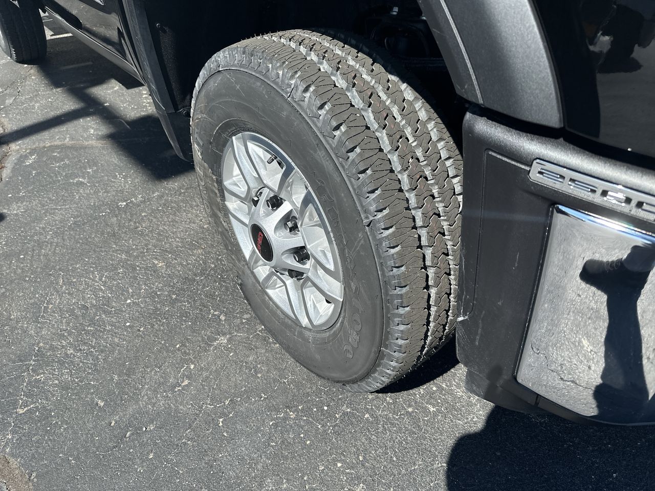 2025 GMC Sierra 2500 HD Pro