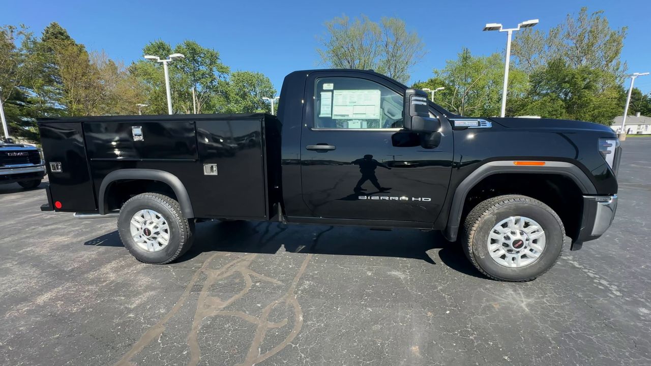 2025 GMC Sierra 2500 HD Pro