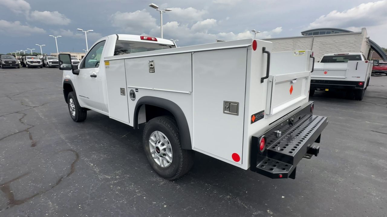 2025 GMC Sierra 2500 HD Pro