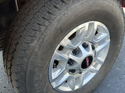 2024 GMC Sierra 2500 HD Pro