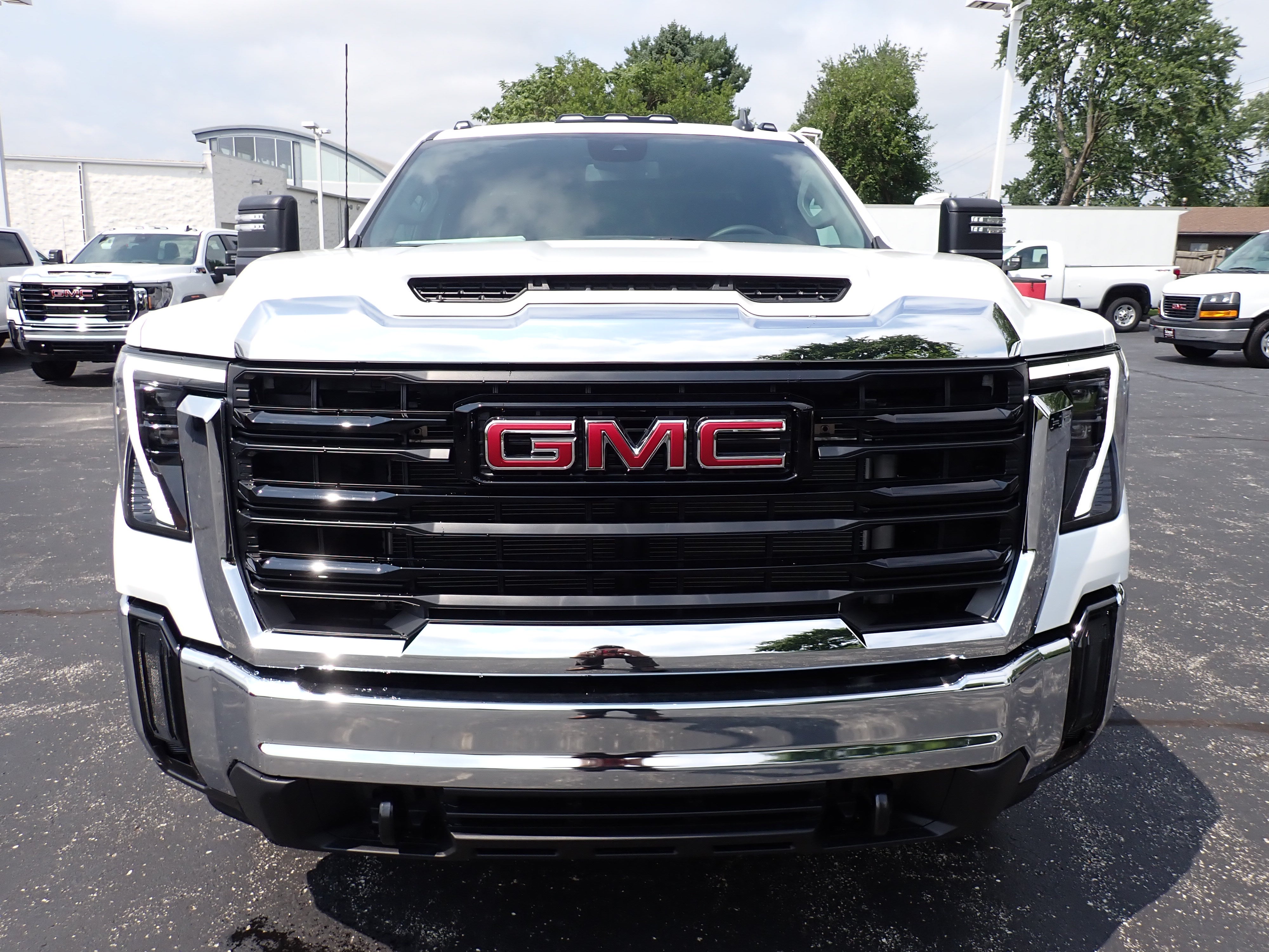 2026 GMC Sierra 2500 HD Pro