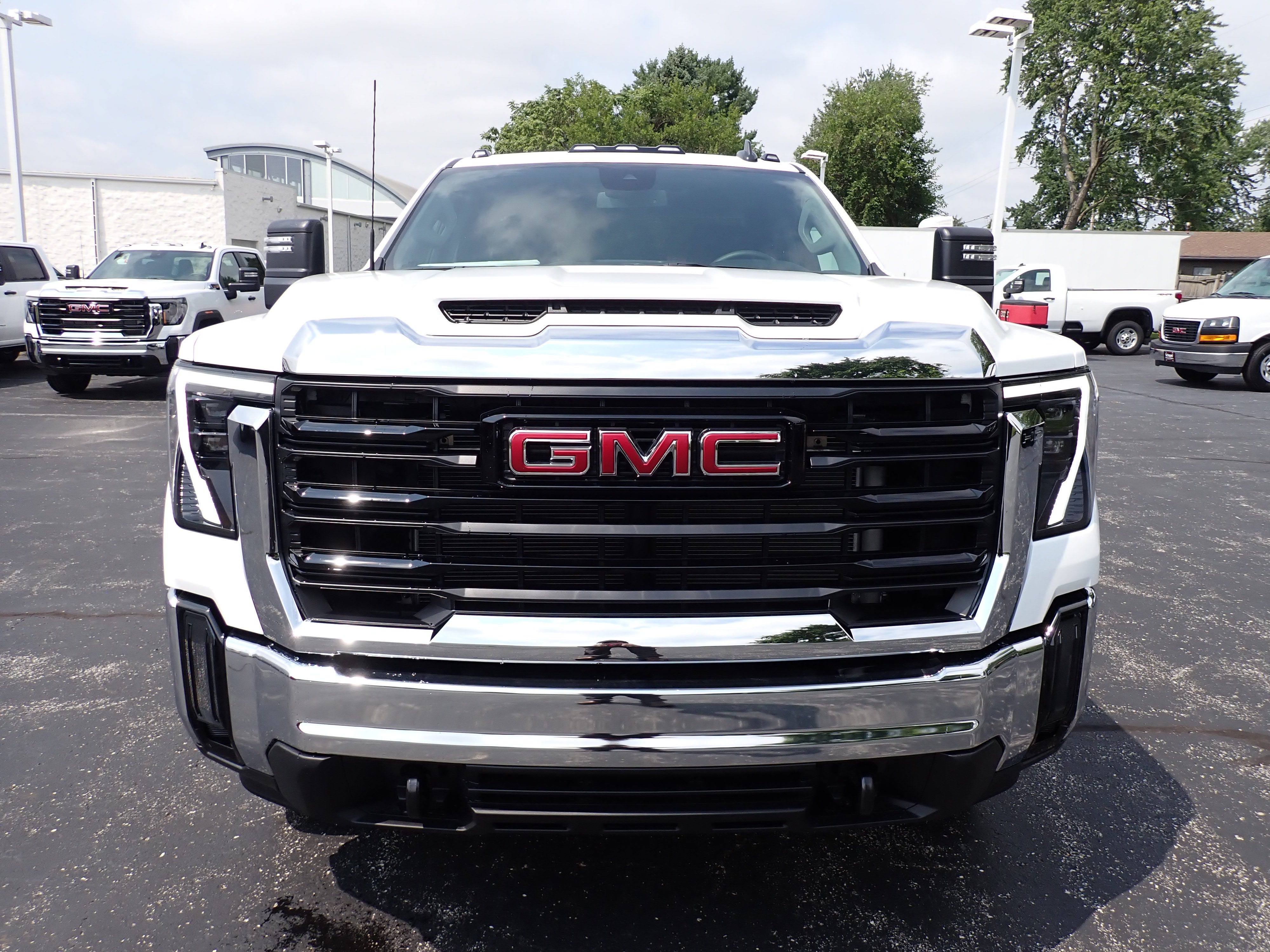 2026 GMC Sierra 2500 HD Pro