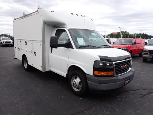 2017 GMC Savana Cutaway 3500 3500 VAN 139"