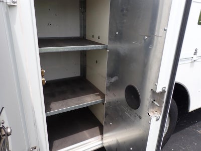 2017 GMC Savana Cutaway 3500 3500 VAN 139"