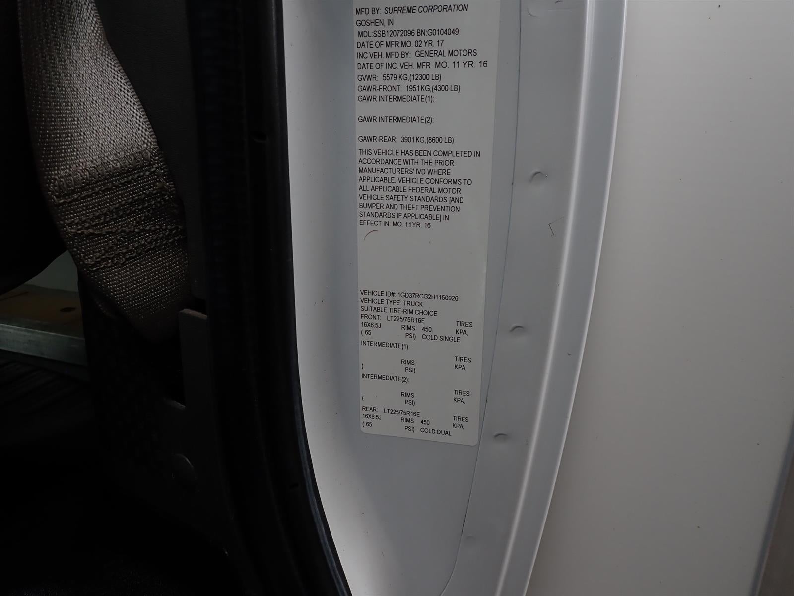 2017 GMC Savana Cutaway 3500 3500 VAN 139"