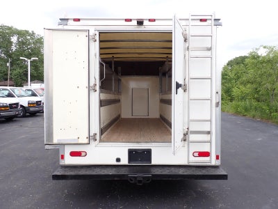 2017 GMC Savana Cutaway 3500 3500 VAN 139"