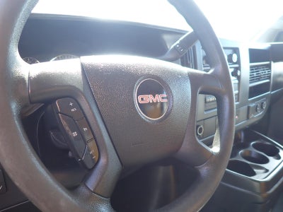2017 GMC Savana Cutaway 3500 VAN 177"