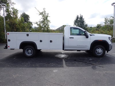 2026 GMC Sierra 3500 HD Chassis Cab Pro