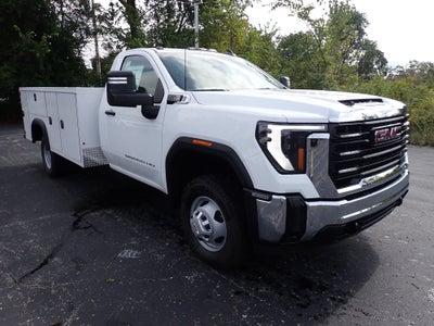 2026 GMC Sierra 3500 HD Chassis Cab Pro