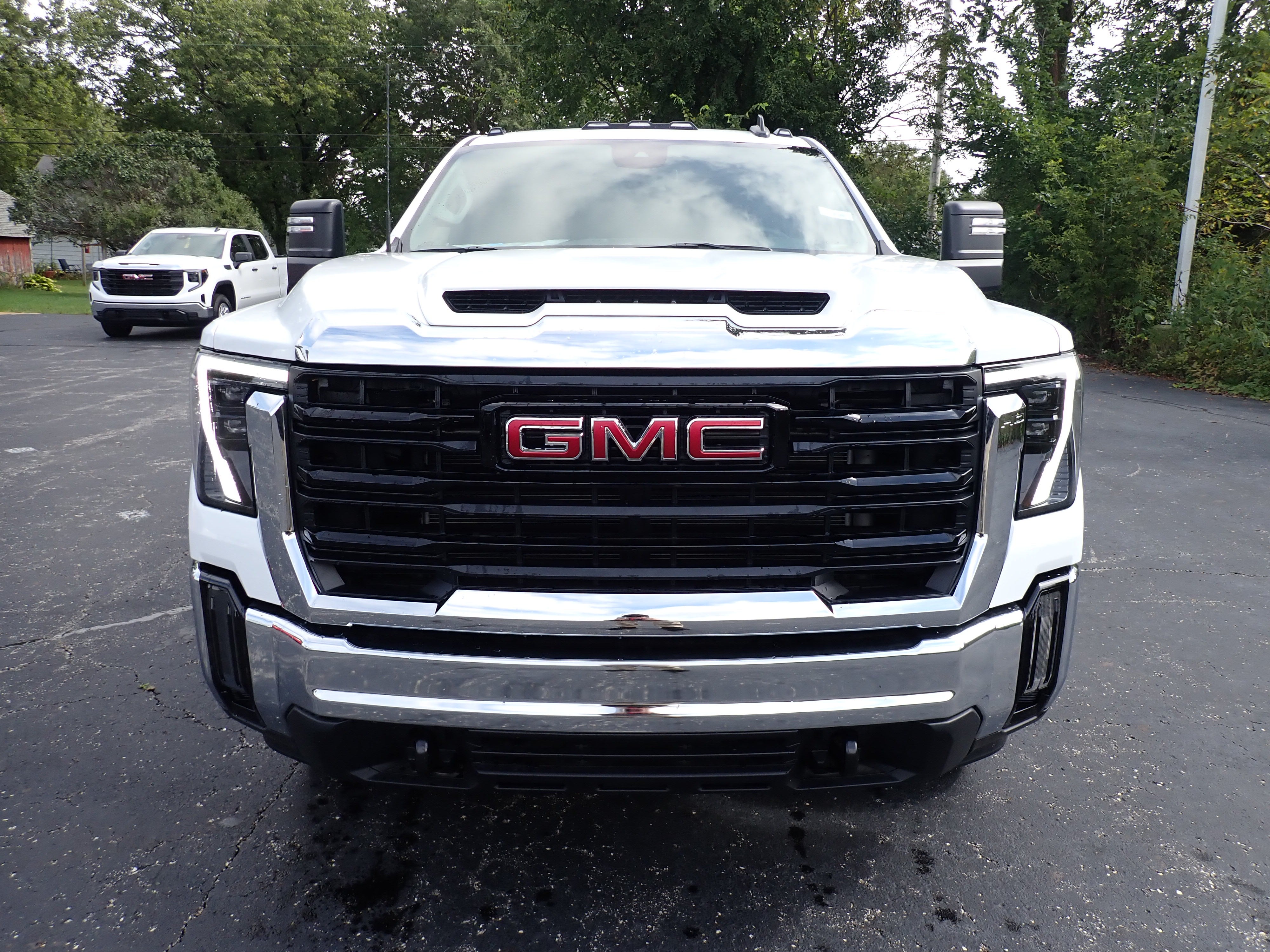 2026 GMC Sierra 3500 HD Chassis Cab Pro