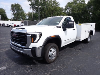 2026 GMC Sierra 3500 HD Chassis Cab Pro