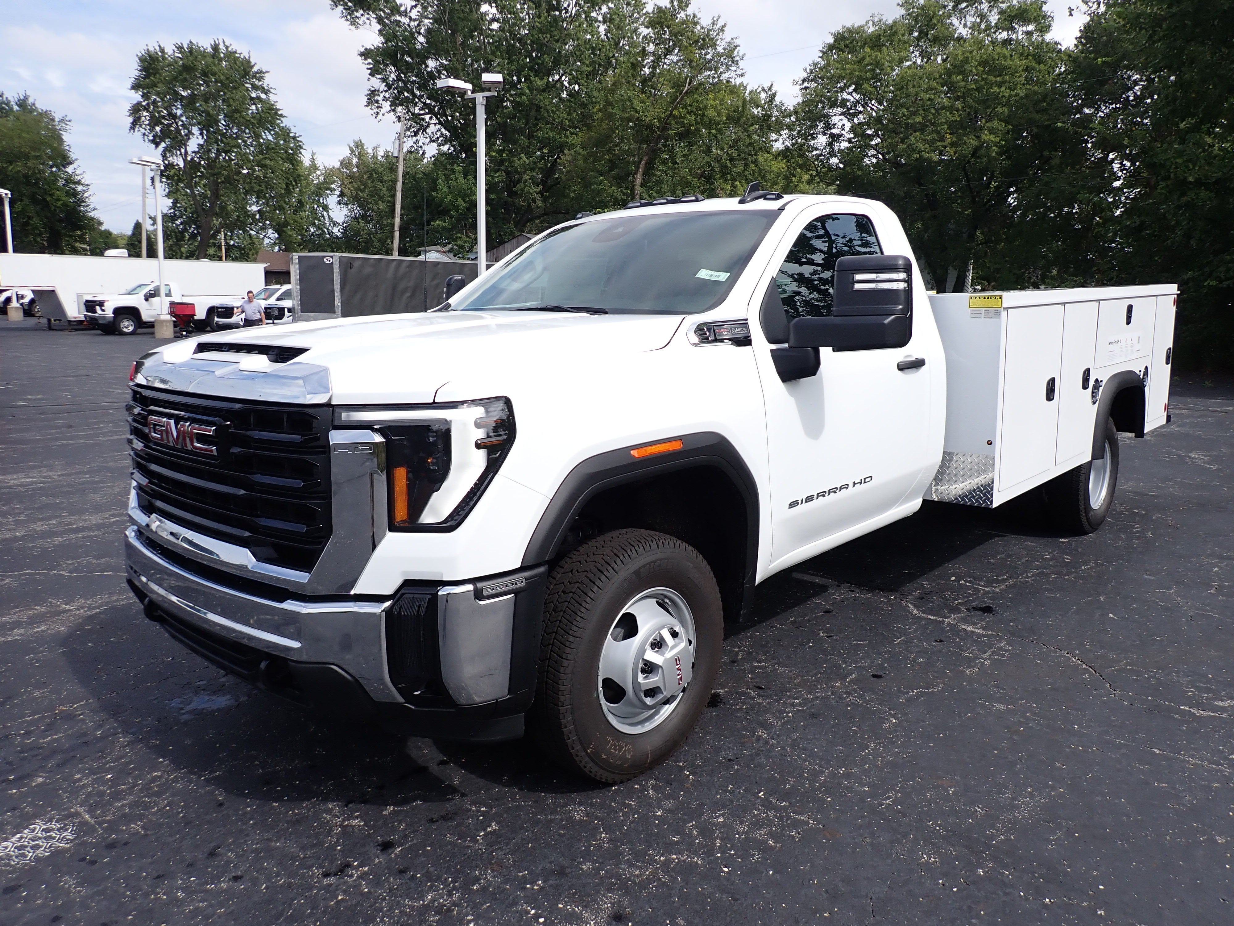 2026 GMC Sierra 3500 HD Chassis Cab Pro