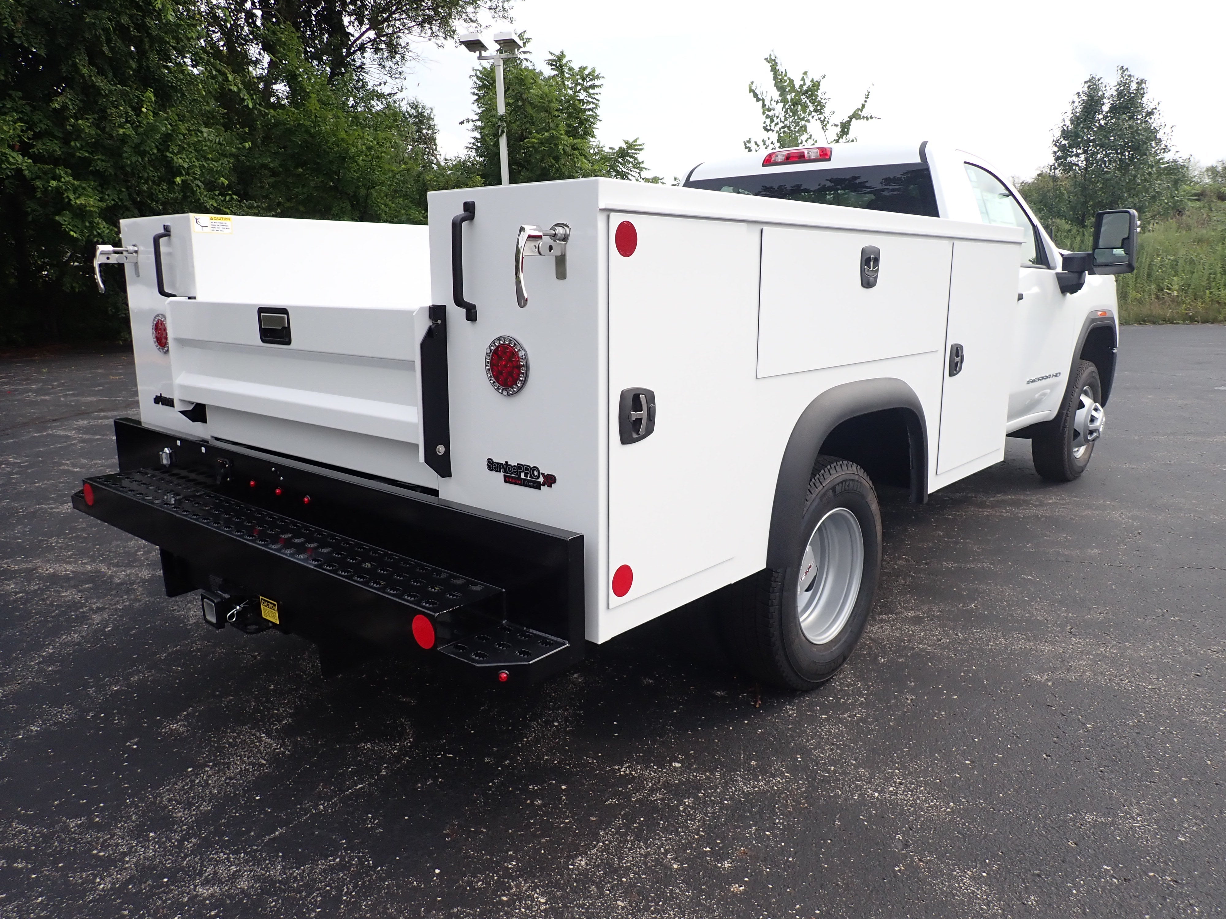2026 GMC Sierra 3500 HD Chassis Cab Pro