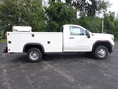 2026 GMC Sierra 3500 HD Chassis Cab Pro
