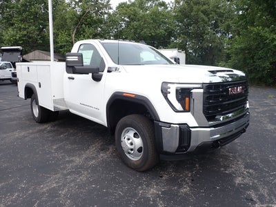 2026 GMC Sierra 3500 HD Chassis Cab Pro