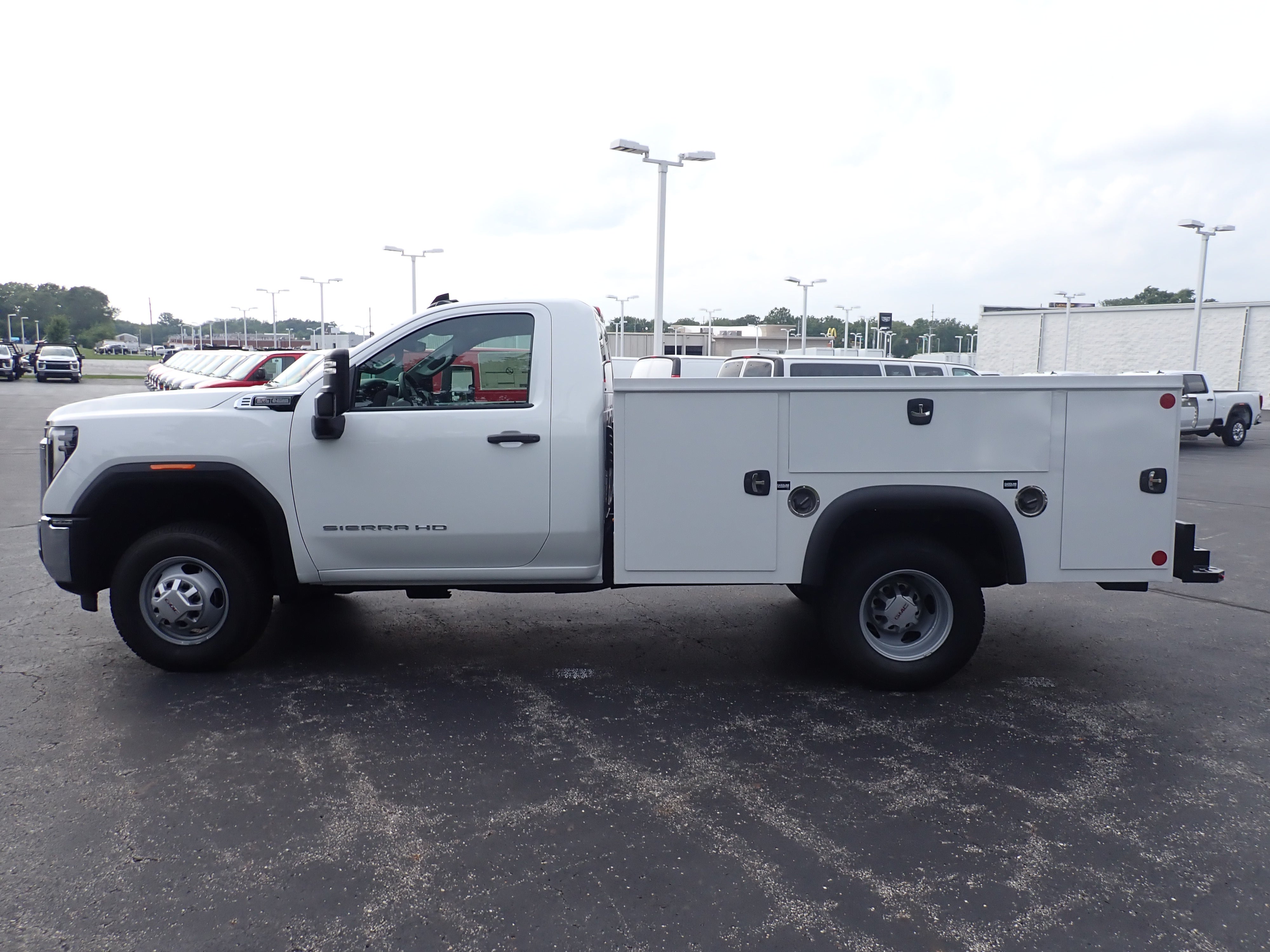 2026 GMC Sierra 3500 HD Chassis Cab Pro