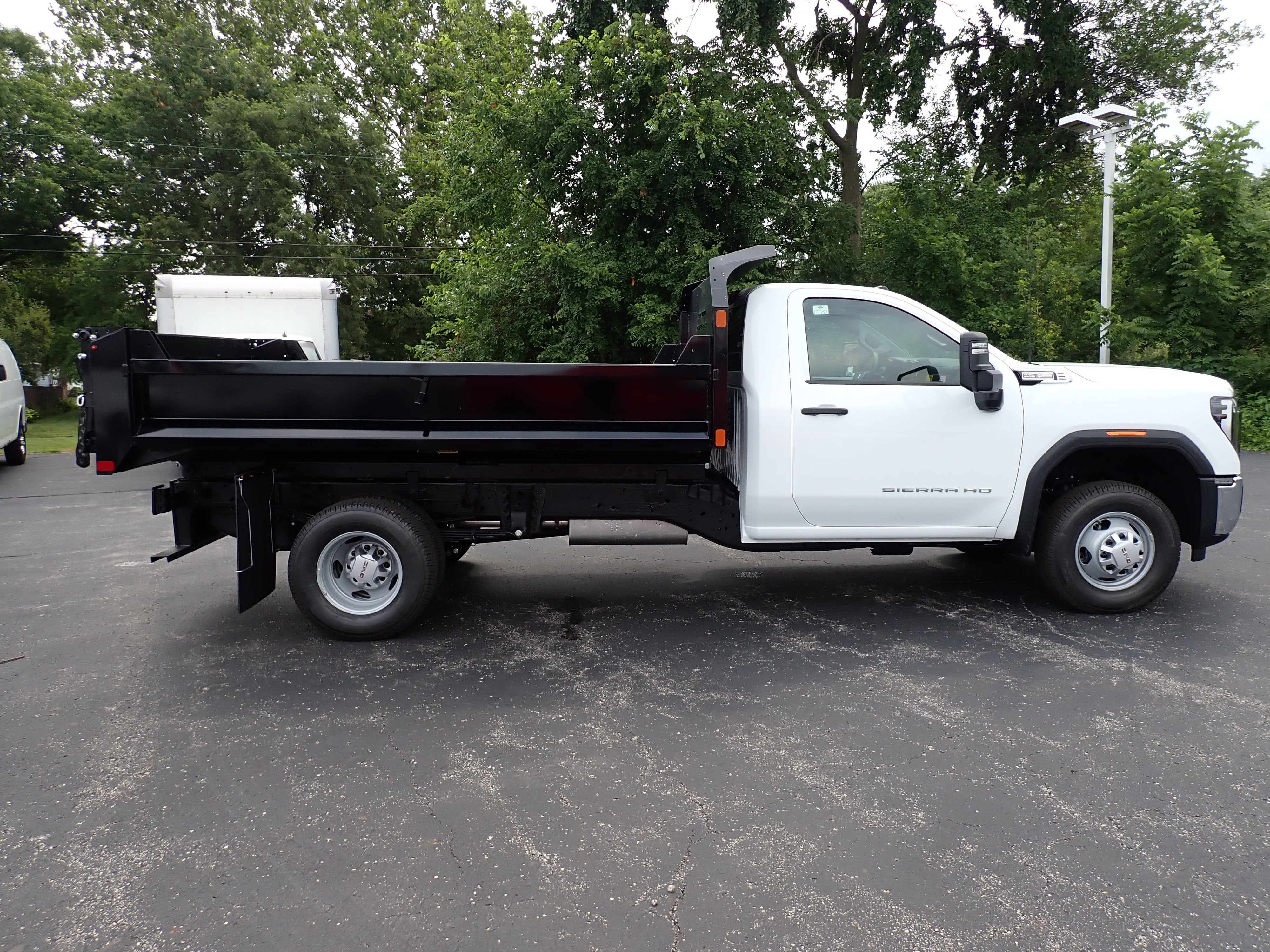 2026 GMC Sierra 3500 HD Chassis Cab Pro