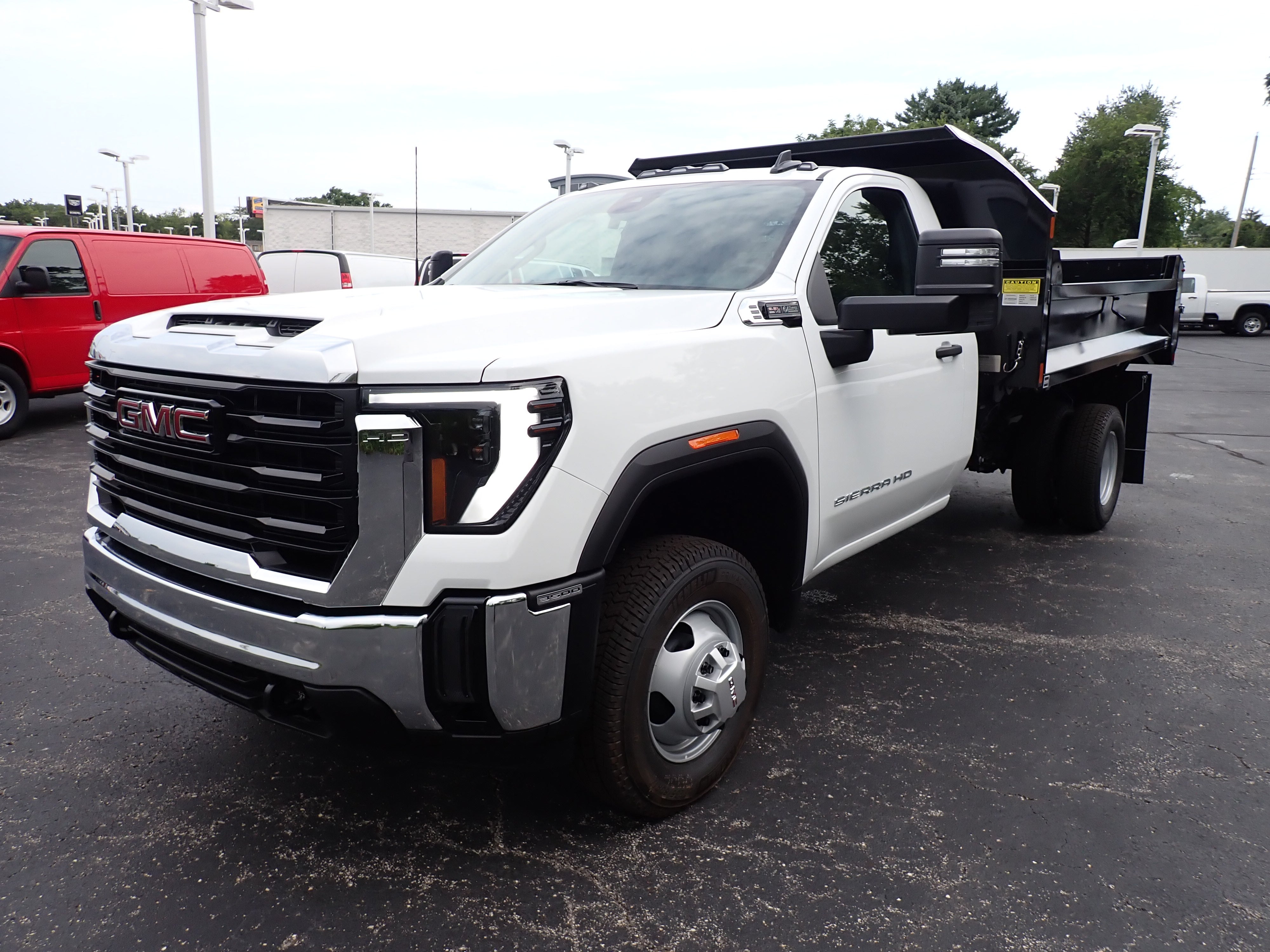 2026 GMC Sierra 3500 HD Chassis Cab Pro