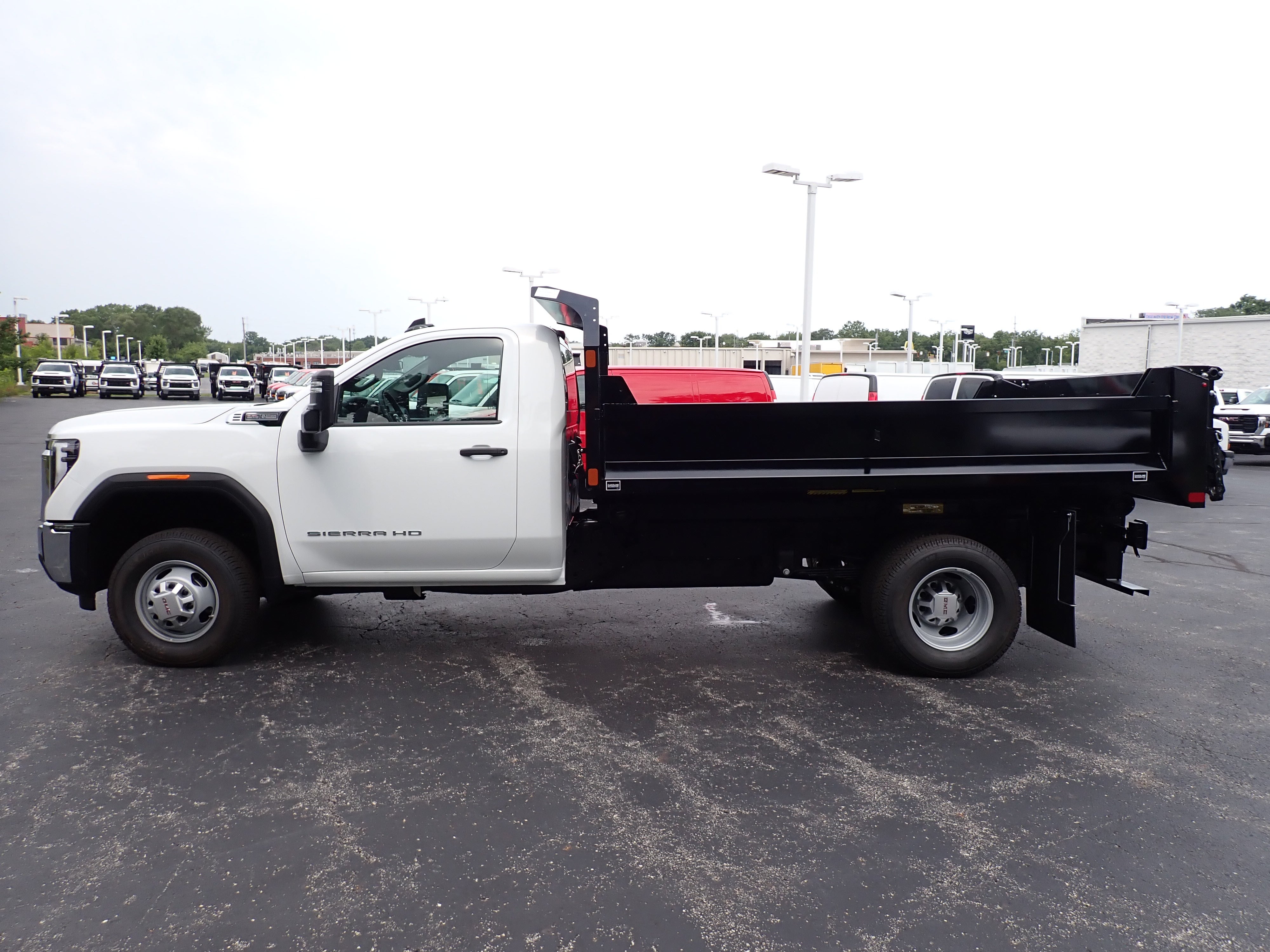 2026 GMC Sierra 3500 HD Chassis Cab Pro