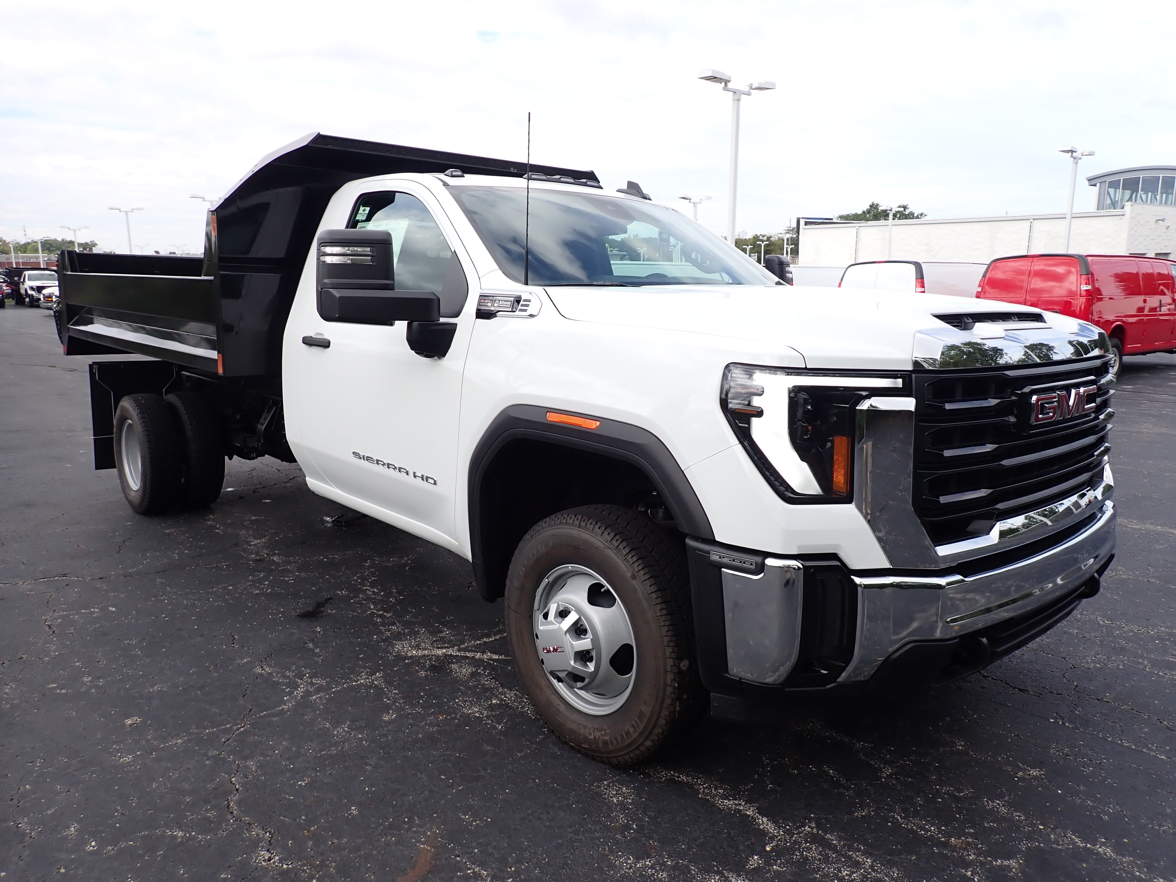 2026 GMC Sierra 3500 HD Chassis Cab Pro