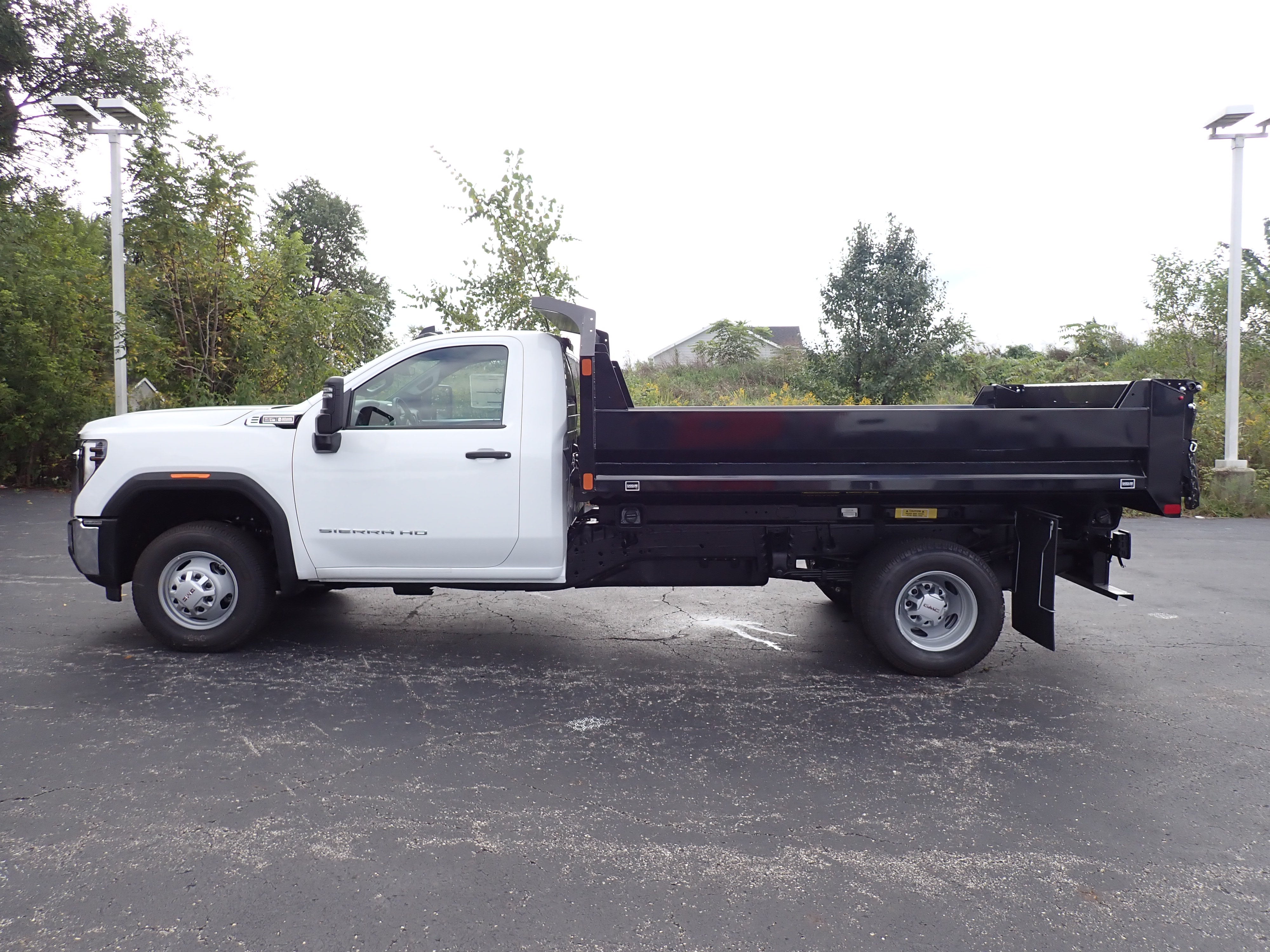 2026 GMC Sierra 3500 HD Chassis Cab Pro