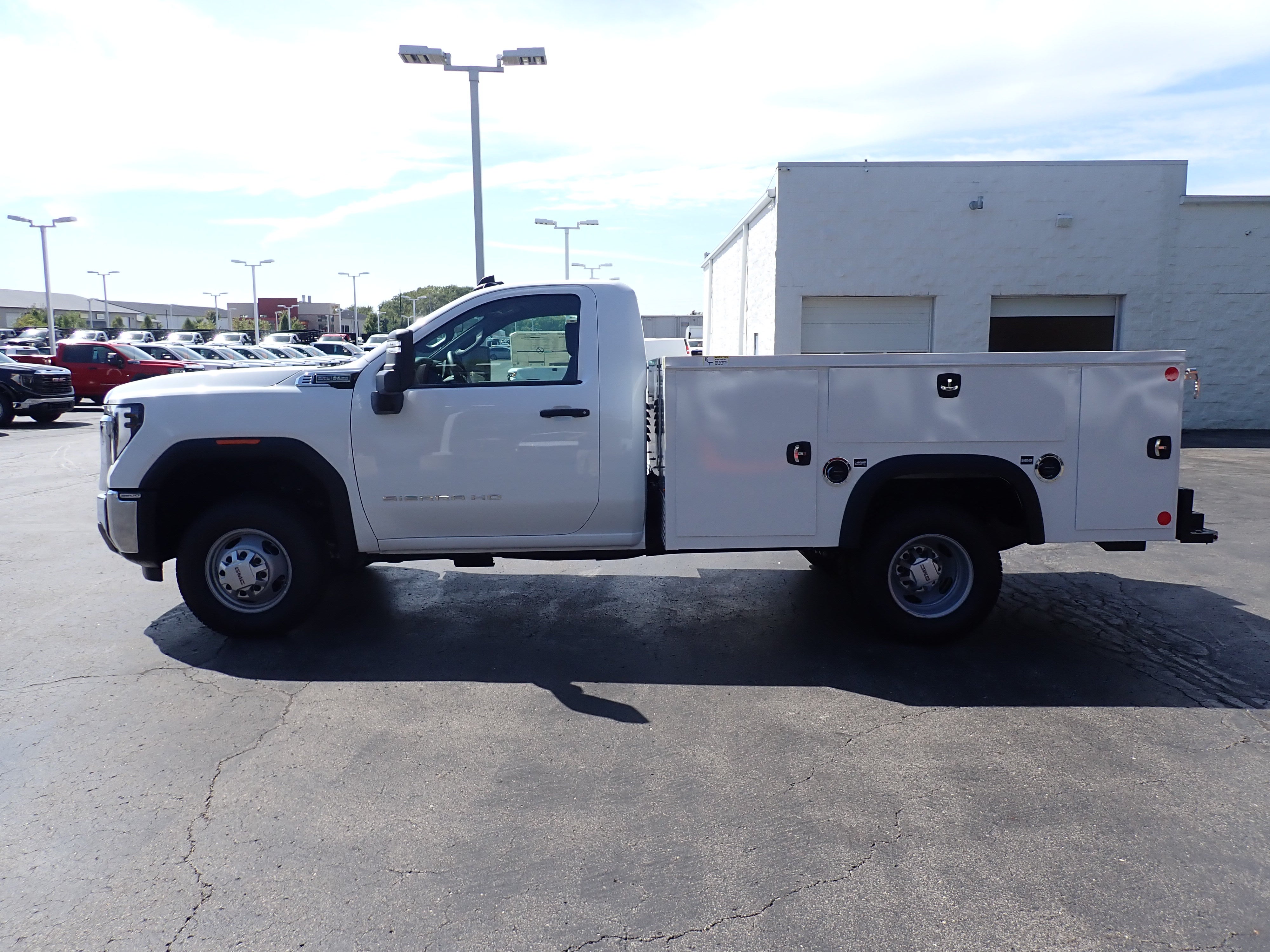 2026 GMC Sierra 3500 HD Chassis Cab Pro