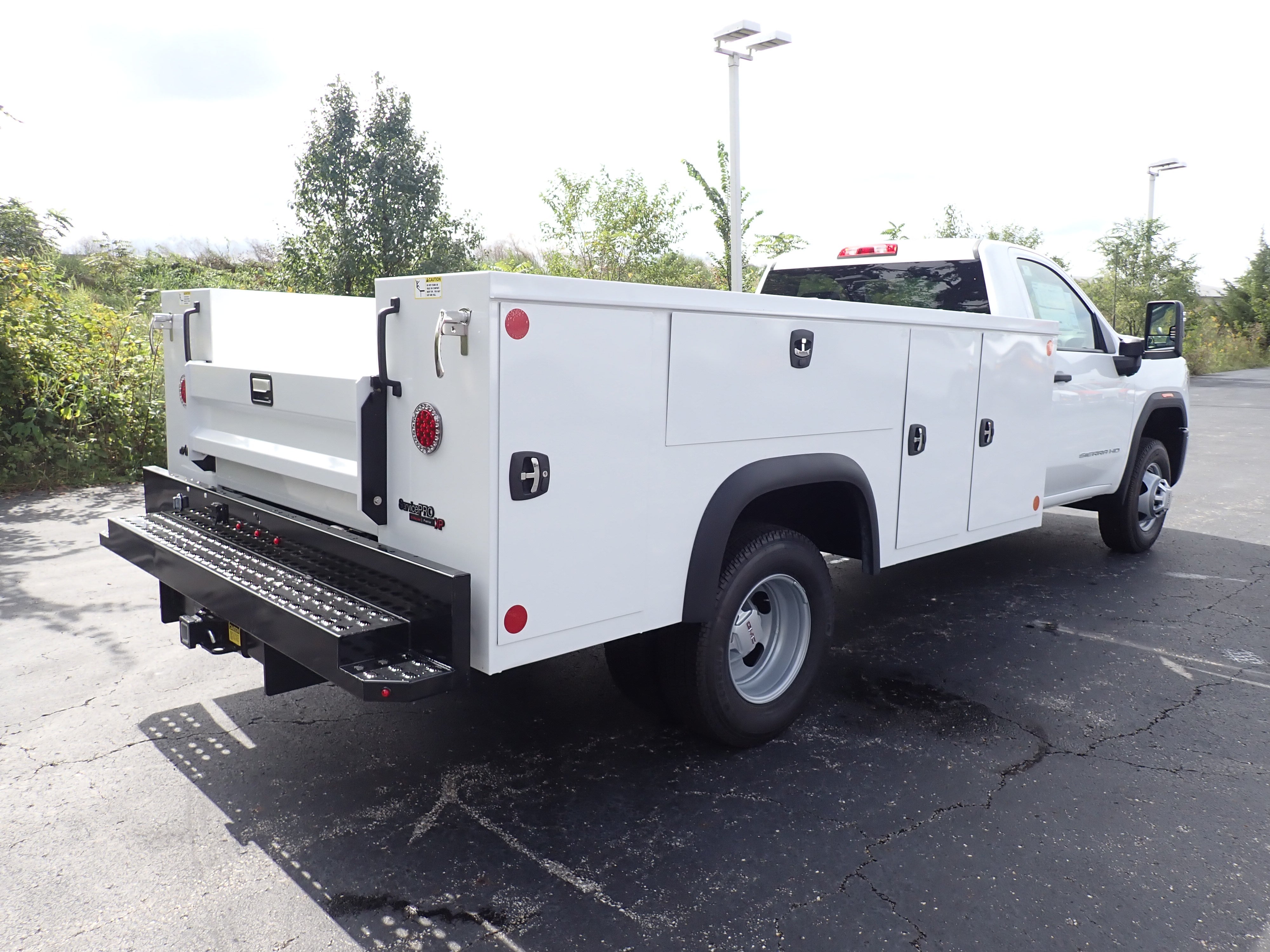 2026 GMC Sierra 3500 HD Chassis Cab Pro