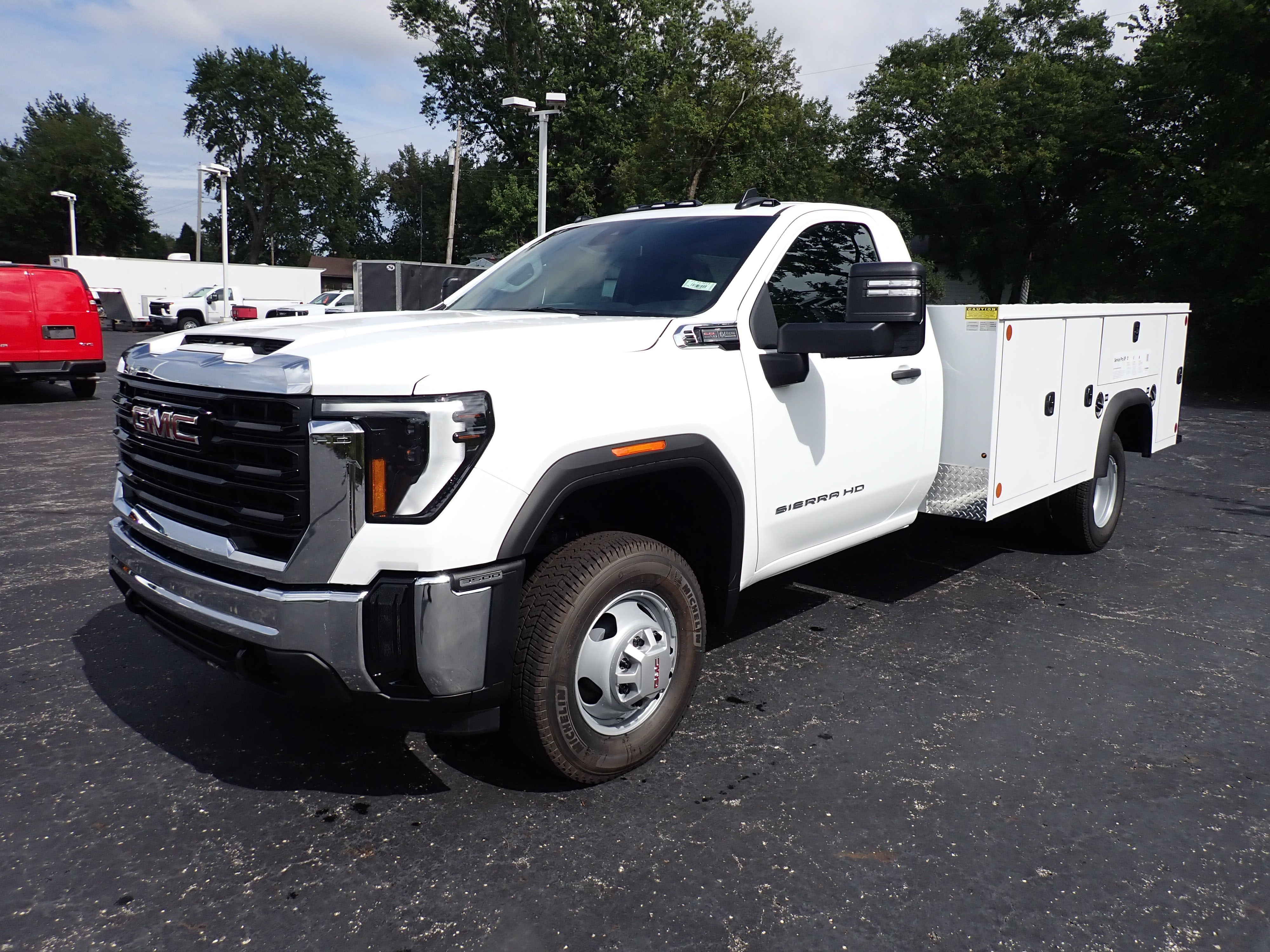 2026 GMC Sierra 3500 HD Chassis Cab Pro
