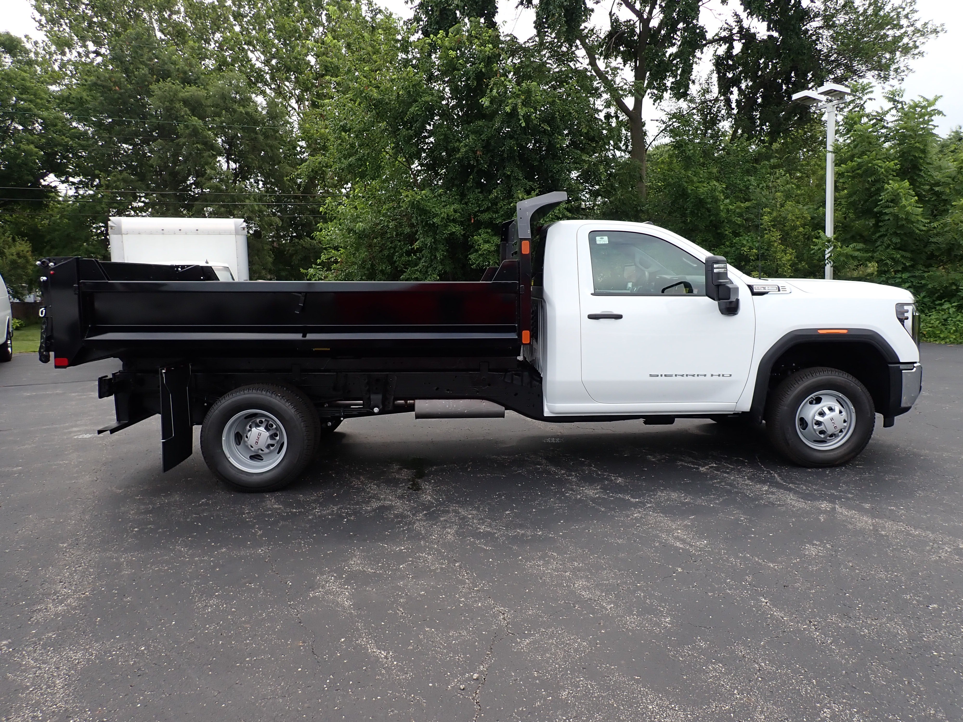 2026 GMC Sierra 3500 HD Chassis Cab Pro