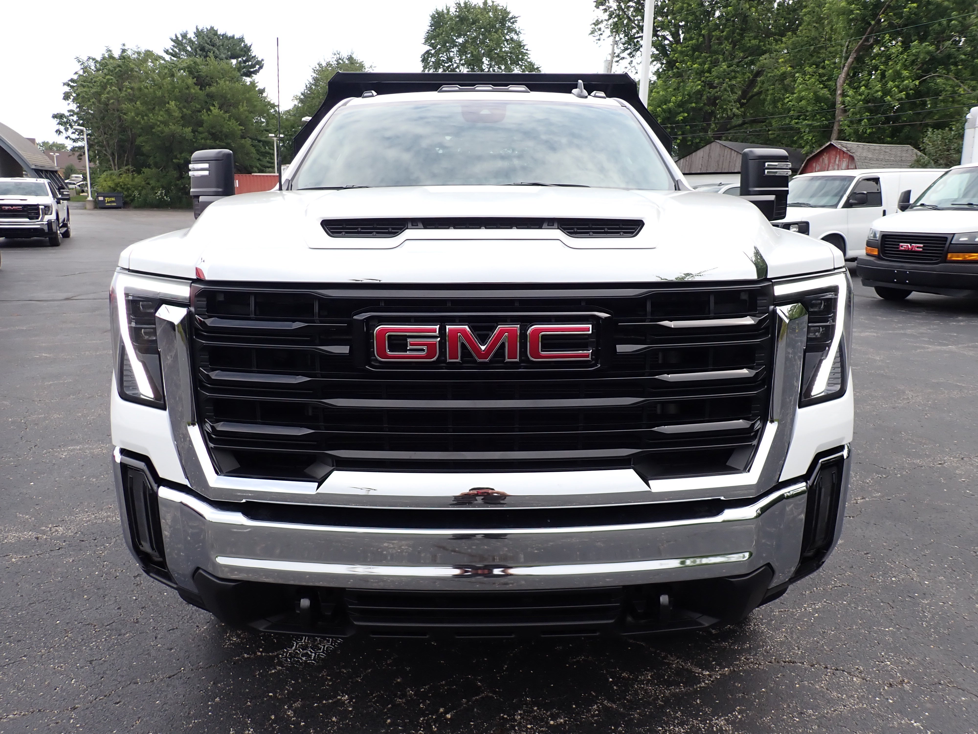 2026 GMC Sierra 3500 HD Chassis Cab Pro