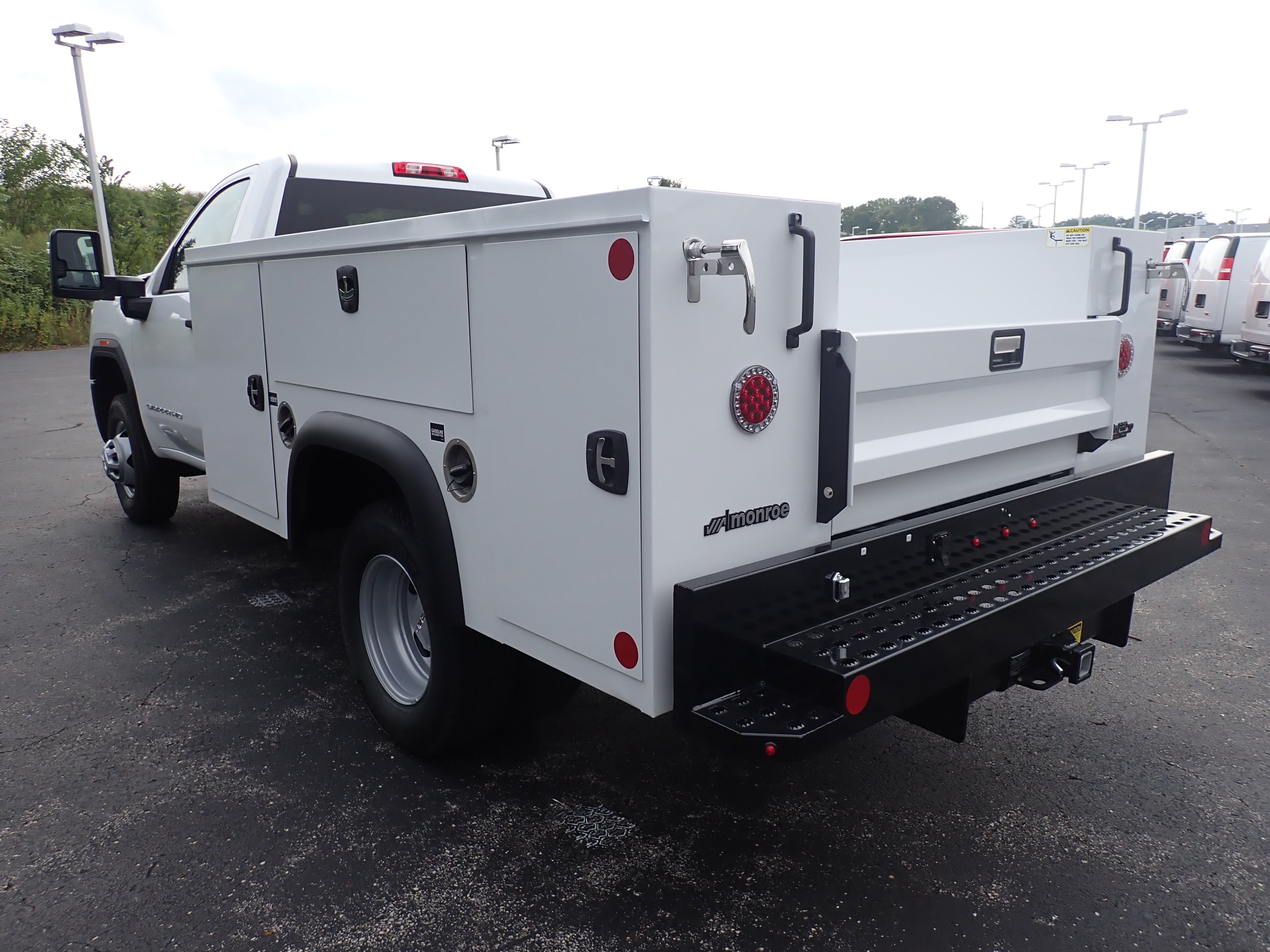 2026 GMC Sierra 3500 HD Chassis Cab Pro