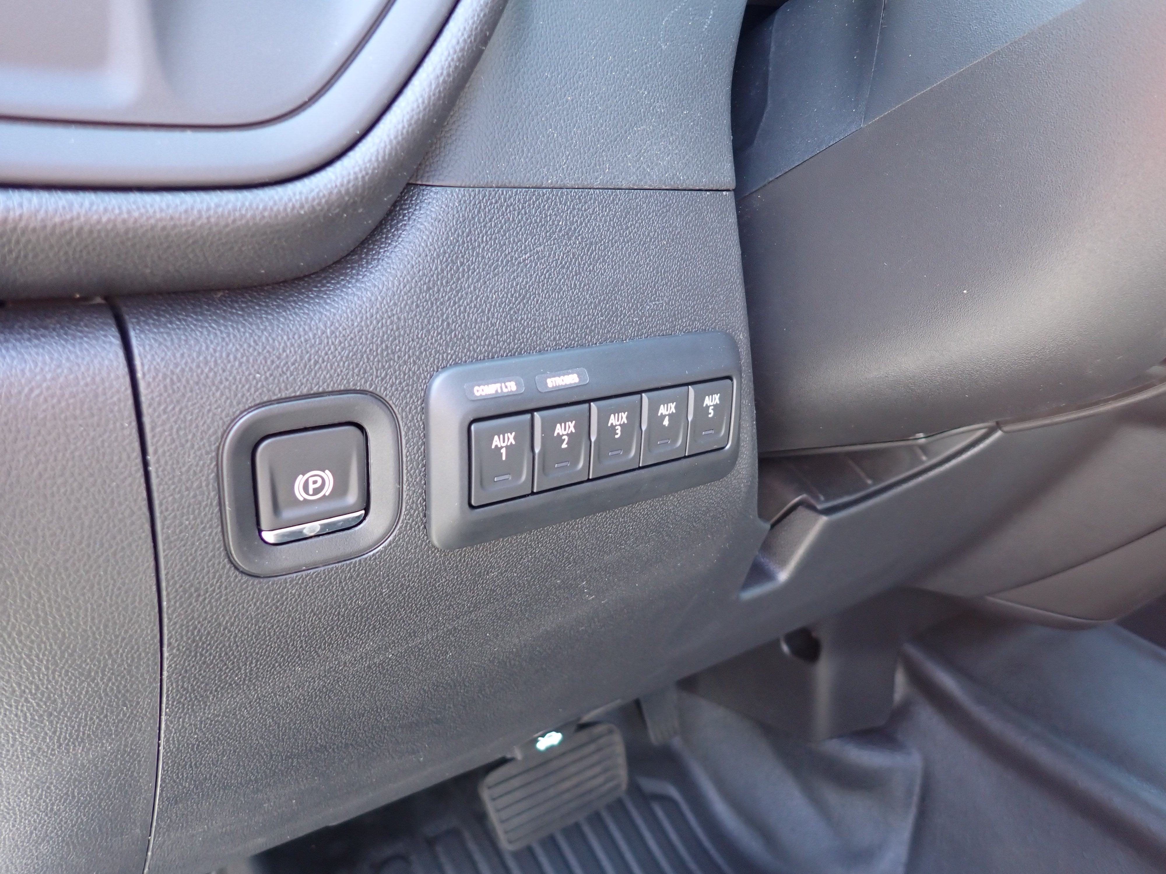 2026 GMC Sierra 3500 HD Chassis Cab Pro