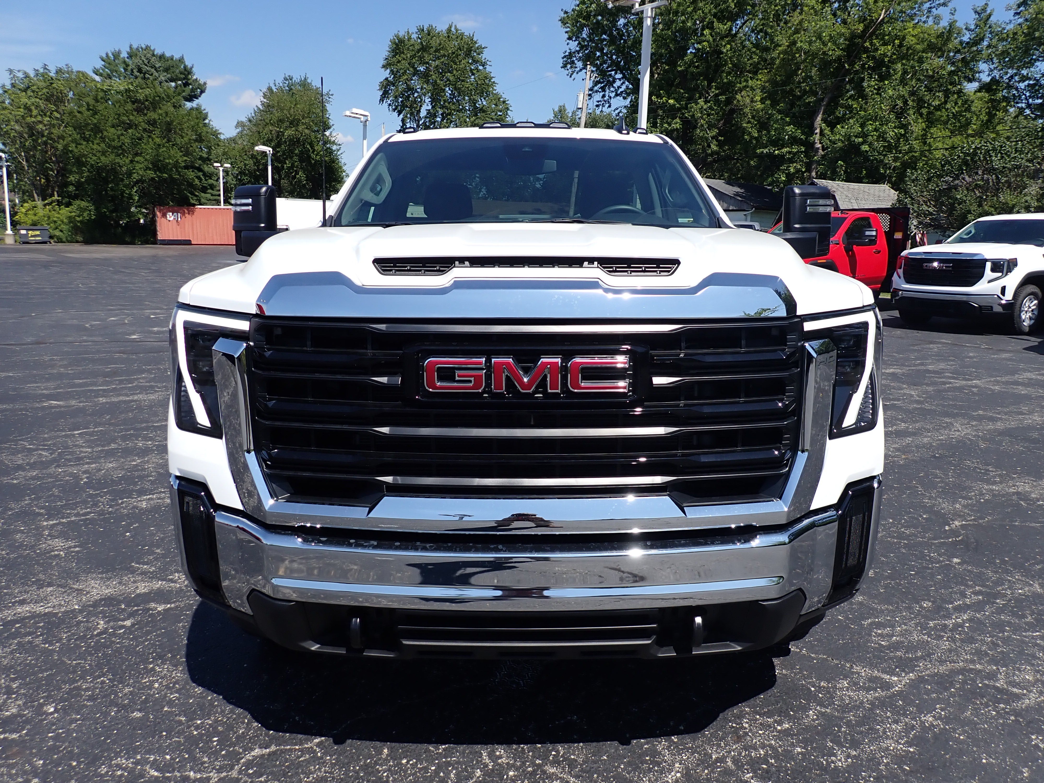 2026 GMC Sierra 3500 HD Chassis Cab Pro