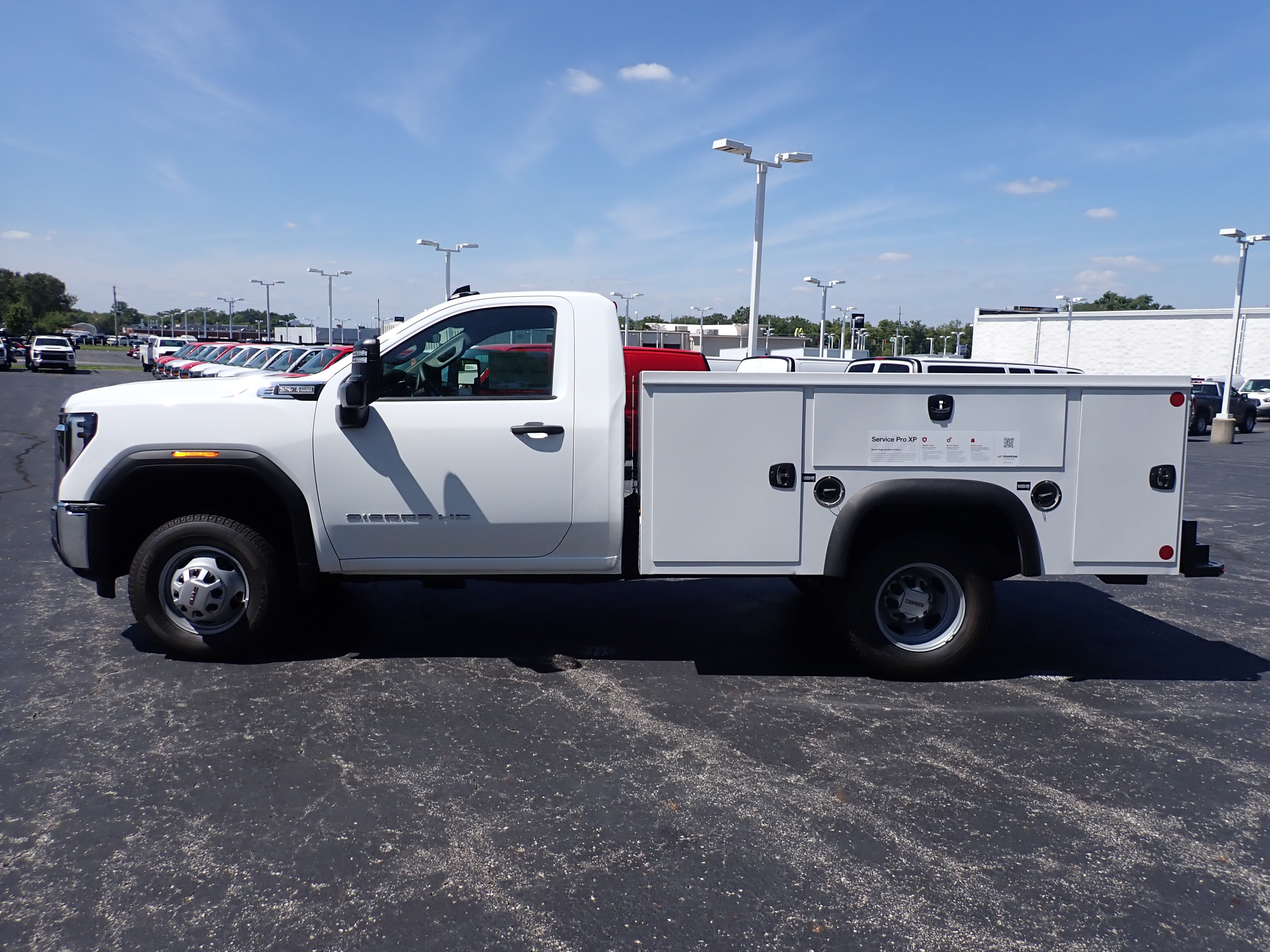 2026 GMC Sierra 3500 HD Chassis Cab Pro